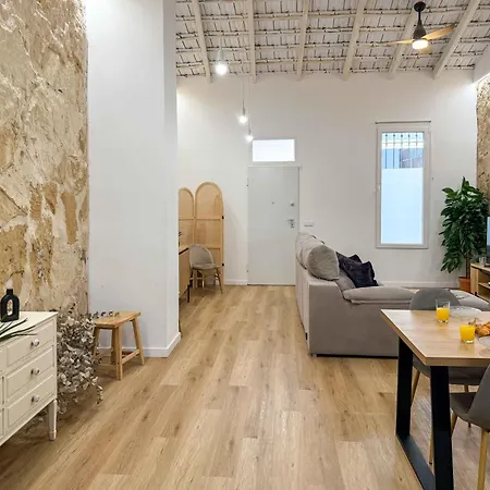 Casa Carmen - Encanto Y Calma Cerca De La Estacion * Alicante